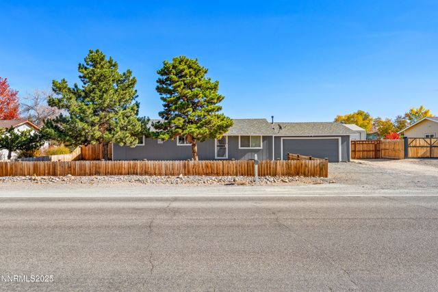 889 Tillman Lane, Gardnerville, NV 89460