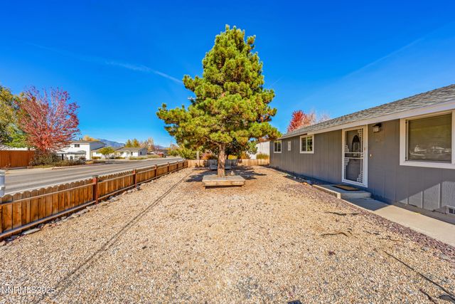 889 Tillman Lane, Gardnerville, NV 89460