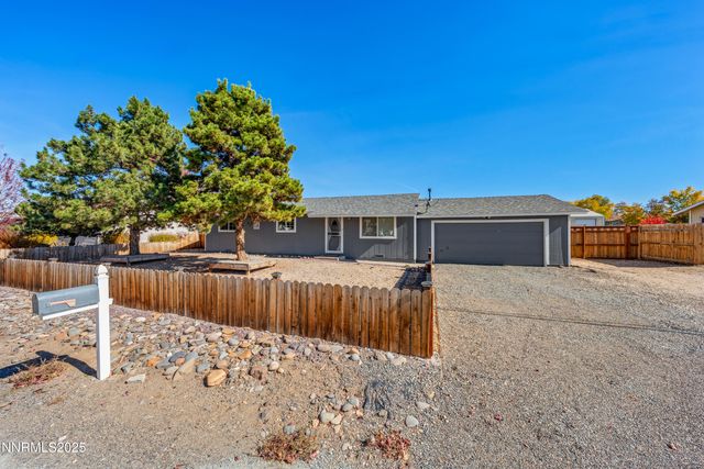 889 Tillman Lane, Gardnerville, NV 89460