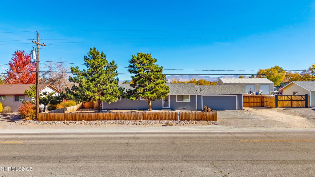 889 Tillman Lane, Gardnerville, NV 89460