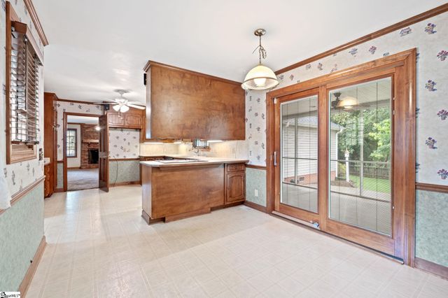 214 Stoney Creek Drive, Greenville, SC 29607
