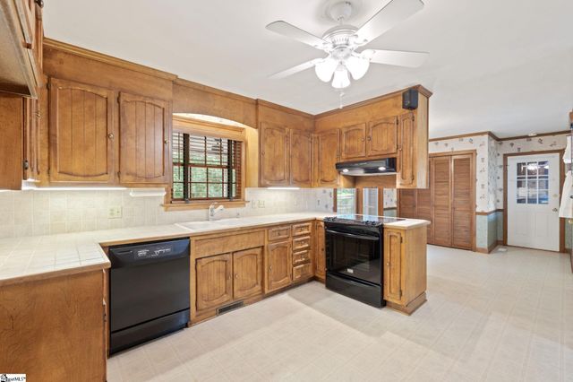 214 Stoney Creek Drive, Greenville, SC 29607