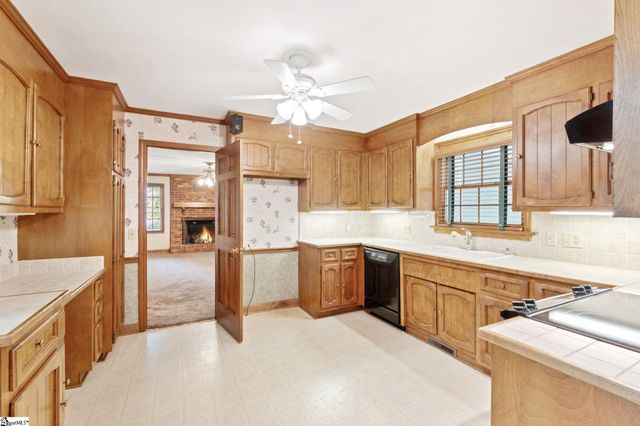 214 Stoney Creek Drive, Greenville, SC 29607