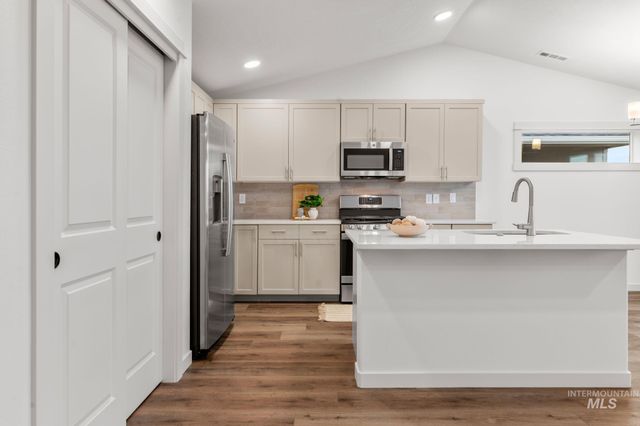 2444 Legacy Court, Clarkston, WA 99403