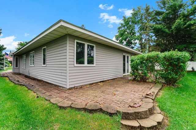5645 Wisconsin Avenue N, New Hope, MN 55428