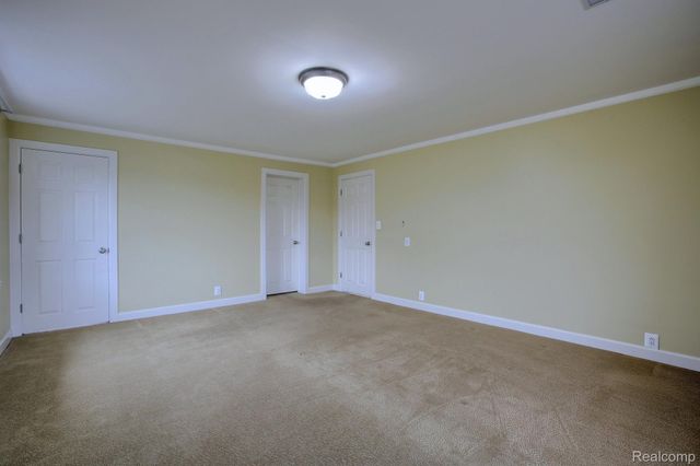 46070 EDGEWATER Drive, Chesterfield Twp, MI 48047