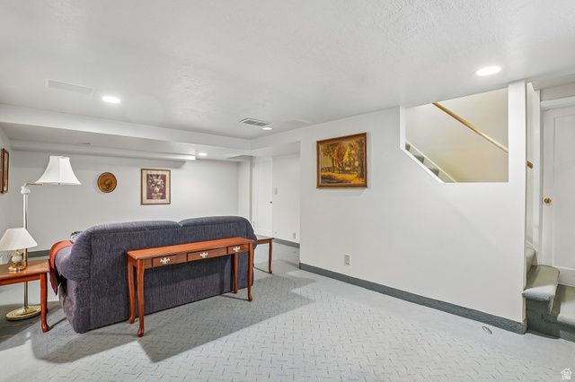 3020 CIRCLE WAY, Ogden, UT 84403