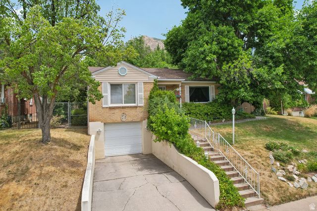 3020 CIRCLE WAY, Ogden, UT 84403