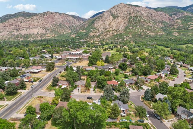 3020 CIRCLE WAY, Ogden, UT 84403