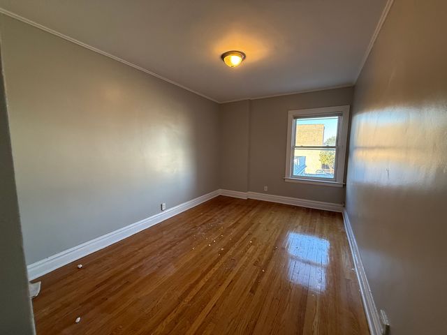 2140 S Clarence Avenue 2S, Berwyn, IL 60402