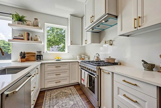 311 W Thomas Street, Leonard, TX 75452