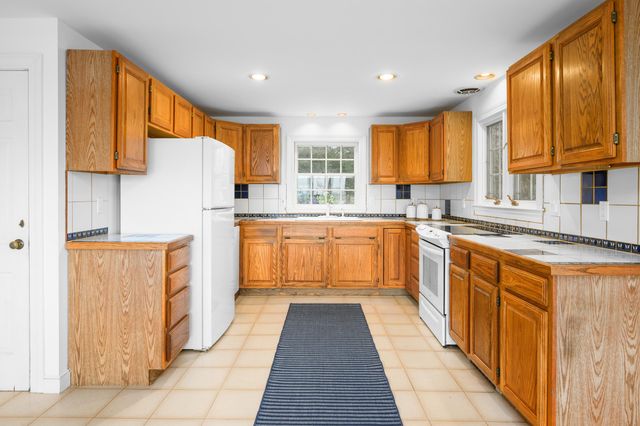 46 Route 6A, Yarmouth Port, MA 02675