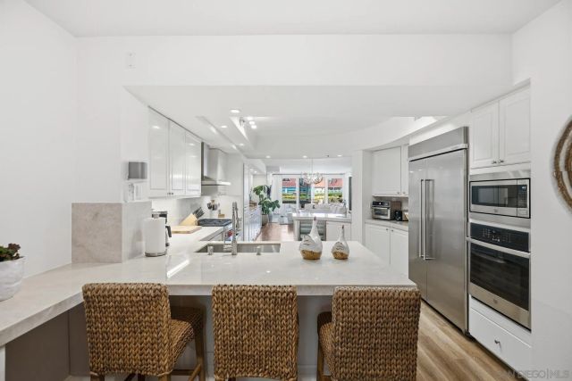 1101 1st St 114, Coronado, CA 92118