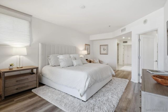 1101 1st St 114, Coronado, CA 92118