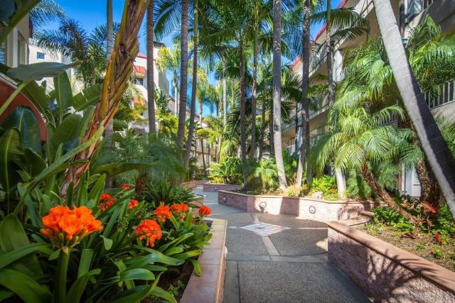 1101 1st St 114, Coronado, CA 92118