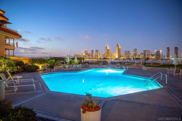 1101 1st St 114, Coronado, CA 92118