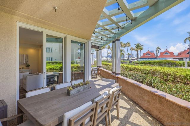 1101 1st St 114, Coronado, CA 92118