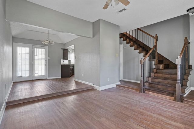 804 Custer Street, Arlington, TX 76014