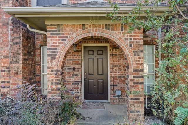 804 Custer Street, Arlington, TX 76014