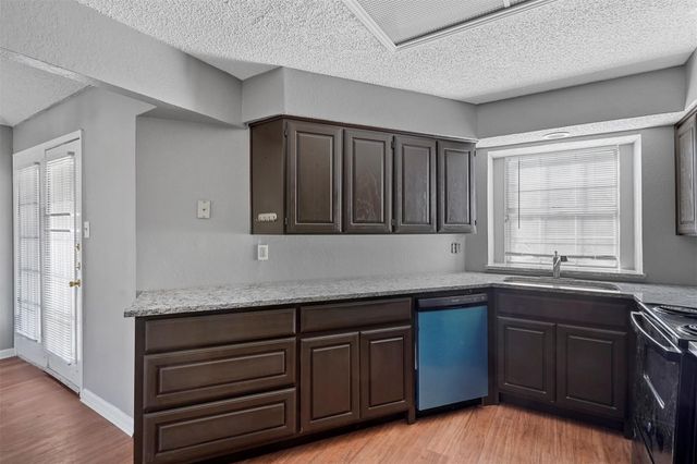 804 Custer Street, Arlington, TX 76014