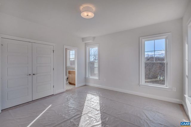 5481 GOLF DR, Crozet, VA 22932