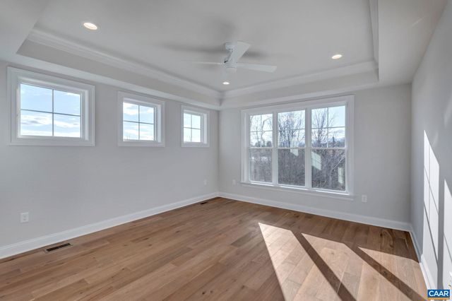 5481 GOLF DR, Crozet, VA 22932