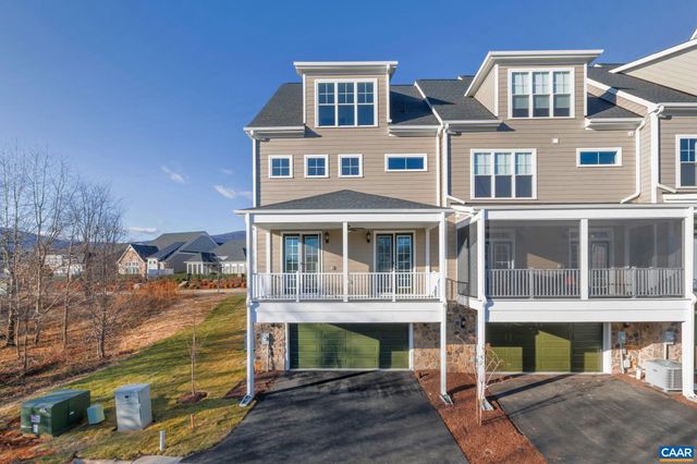 5481 GOLF DR, Crozet, VA 22932