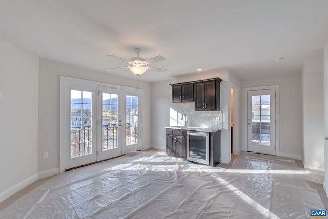 5481 GOLF DR, Crozet, VA 22932