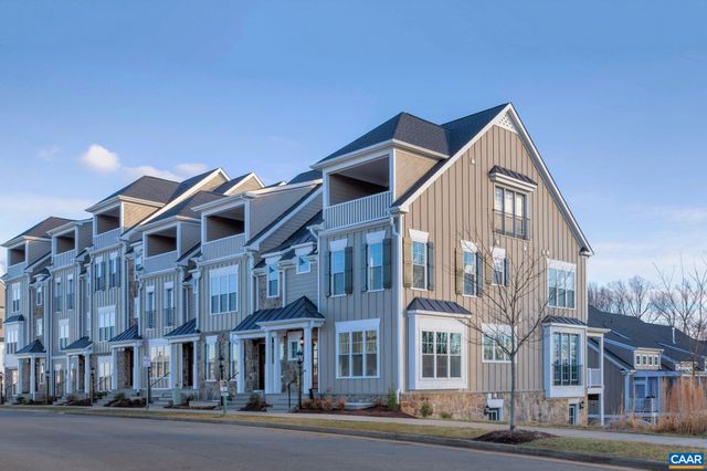 5481 GOLF DR, Crozet, VA 22932