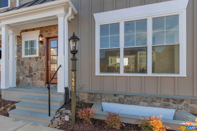 5481 GOLF DR, Crozet, VA 22932