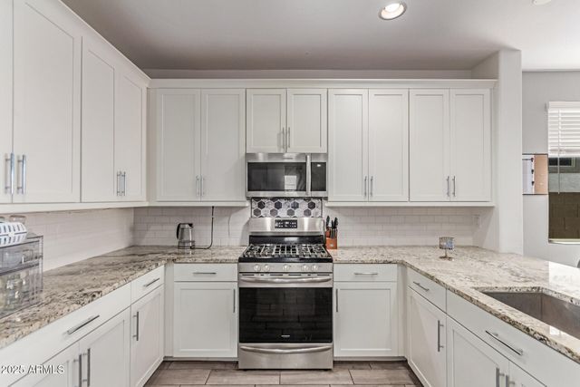 17018 W LAS PALMARITAS Drive, Waddell, AZ 85355