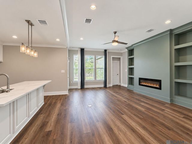 13775 Pinyon Dr, Denham Springs, LA 70726