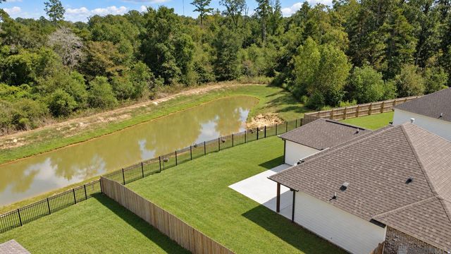 13775 Pinyon Dr, Denham Springs, LA 70726