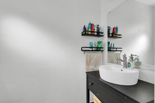 4018 26TH AVENUE N, St Petersburg, FL 33713