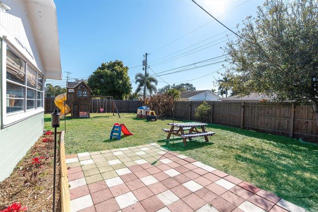 4018 26TH AVENUE N, St Petersburg, FL 33713