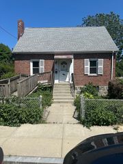 130 Clare Ave, Boston, MA 02136