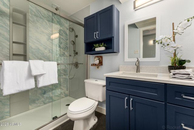 4132 W MONTE CRISTO Avenue, Phoenix, AZ 85053