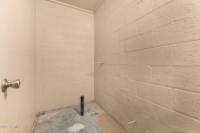 4132 W MONTE CRISTO Avenue, Phoenix, AZ 85053