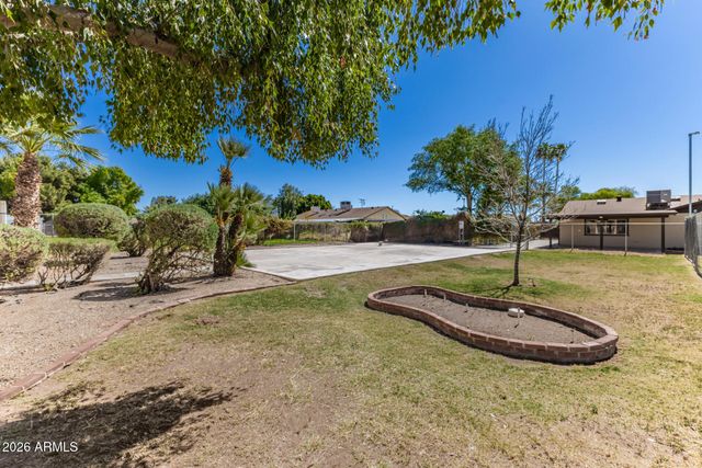 4132 W MONTE CRISTO Avenue, Phoenix, AZ 85053