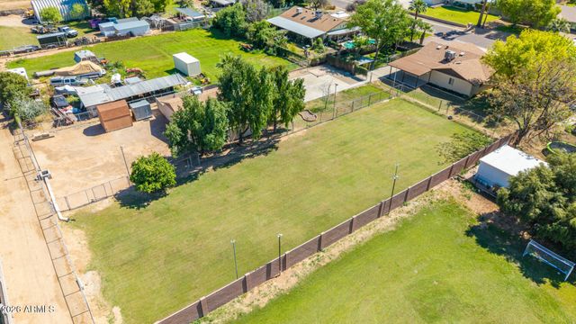 4132 W MONTE CRISTO Avenue, Phoenix, AZ 85053