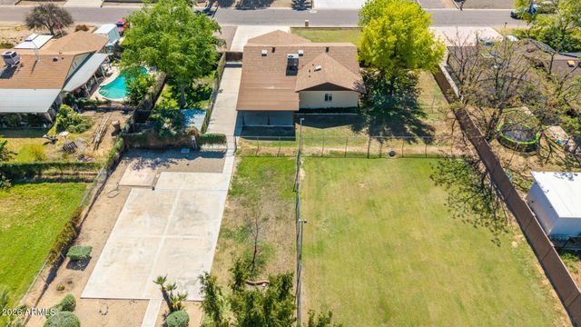 4132 W MONTE CRISTO Avenue, Phoenix, AZ 85053