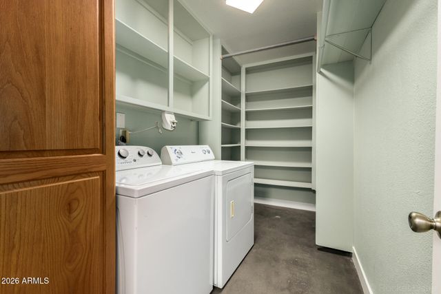 4132 W MONTE CRISTO Avenue, Phoenix, AZ 85053