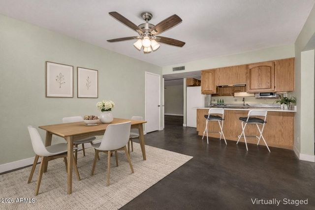 4132 W MONTE CRISTO Avenue, Phoenix, AZ 85053