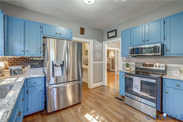 509 Cedar Ln, Hopewell, VA 23860