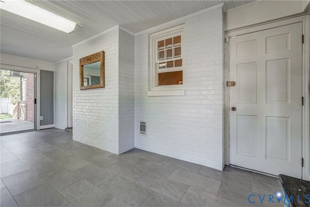 509 Cedar Ln, Hopewell, VA 23860