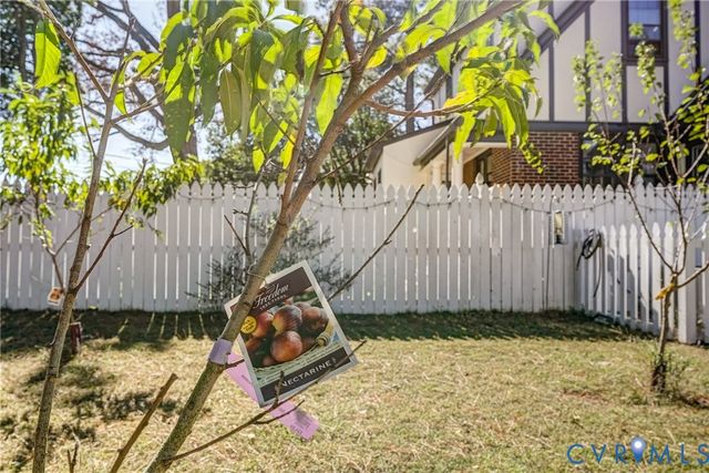 509 Cedar Ln, Hopewell, VA 23860