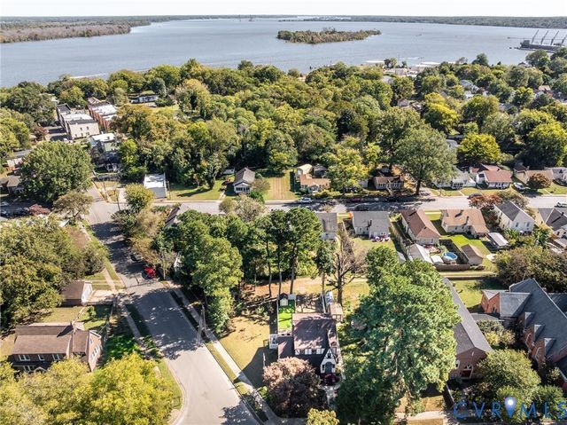 509 Cedar Ln, Hopewell, VA 23860