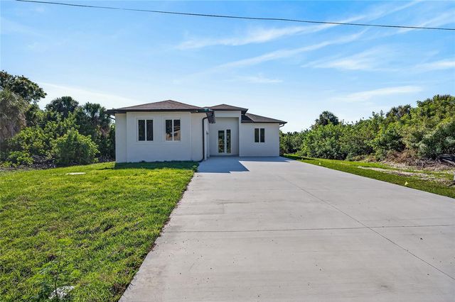 511 SWEETWATER DRIVE, Rotonda West, FL 33947