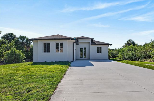 511 SWEETWATER DRIVE, Rotonda West, FL 33947