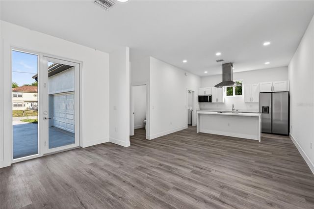 511 SWEETWATER DRIVE, Rotonda West, FL 33947